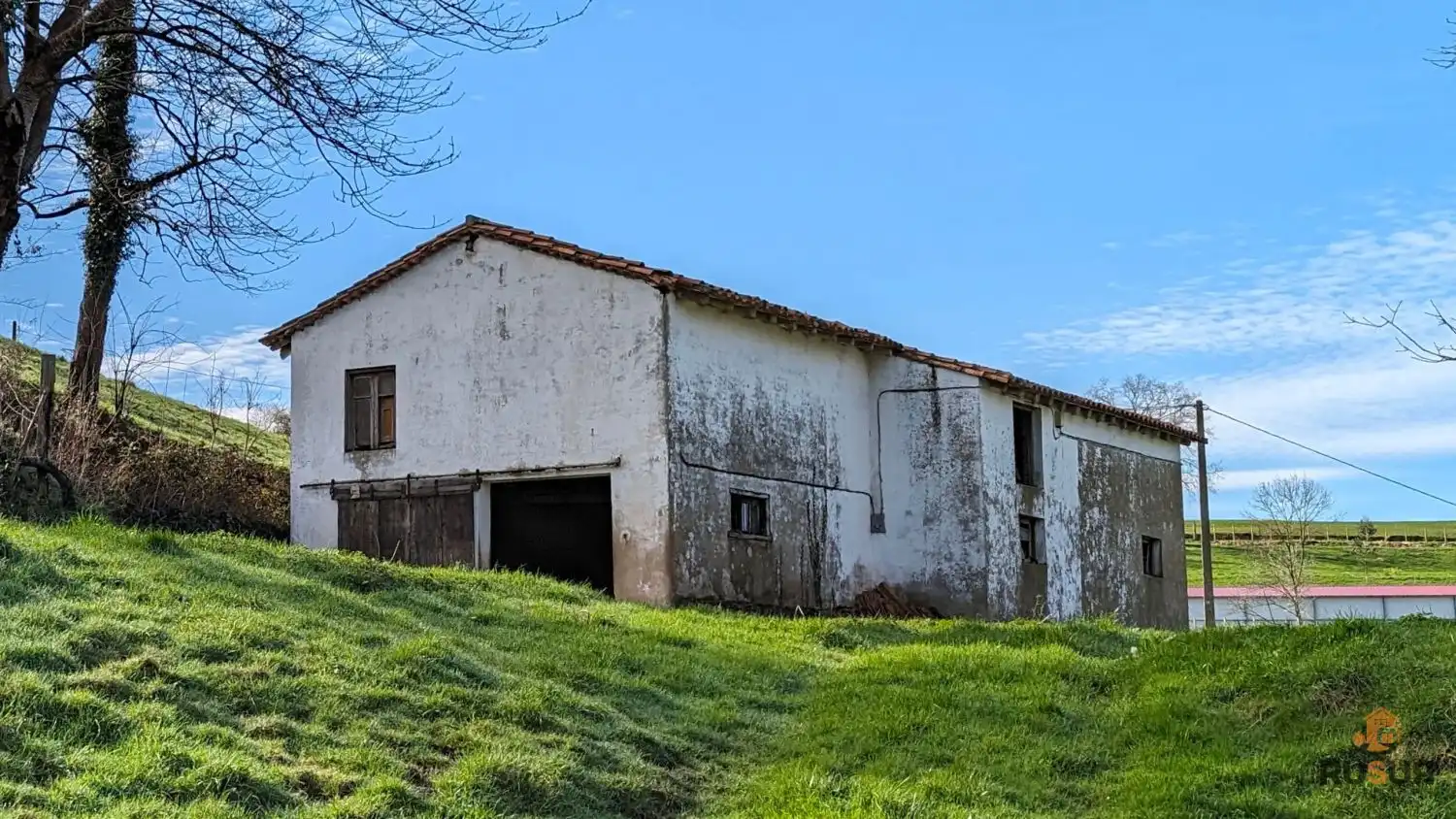 Vista exterior de Finca rústica en venta en San Felices de Buelna
