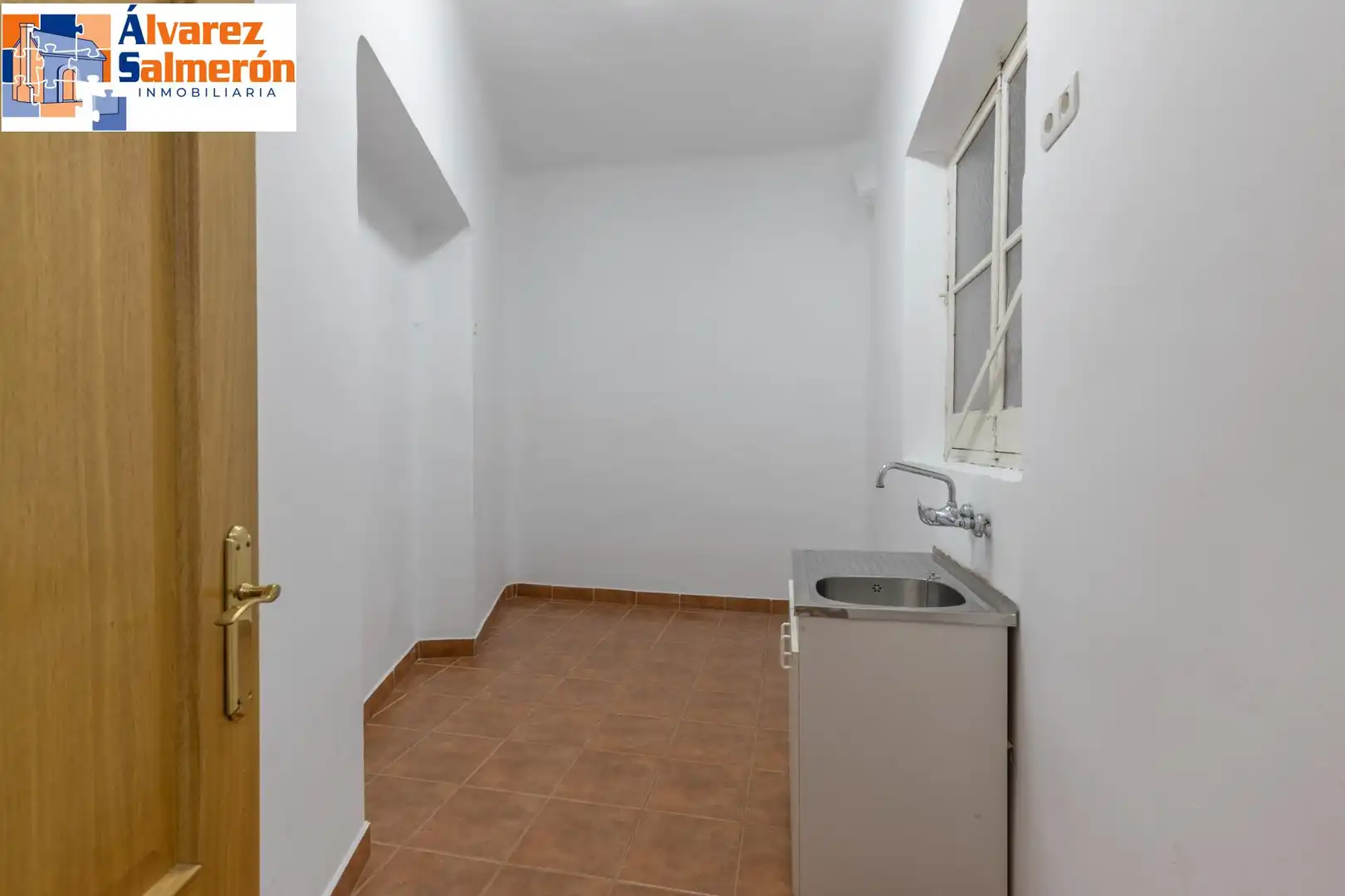 Cocina de Piso en venta en Granada
