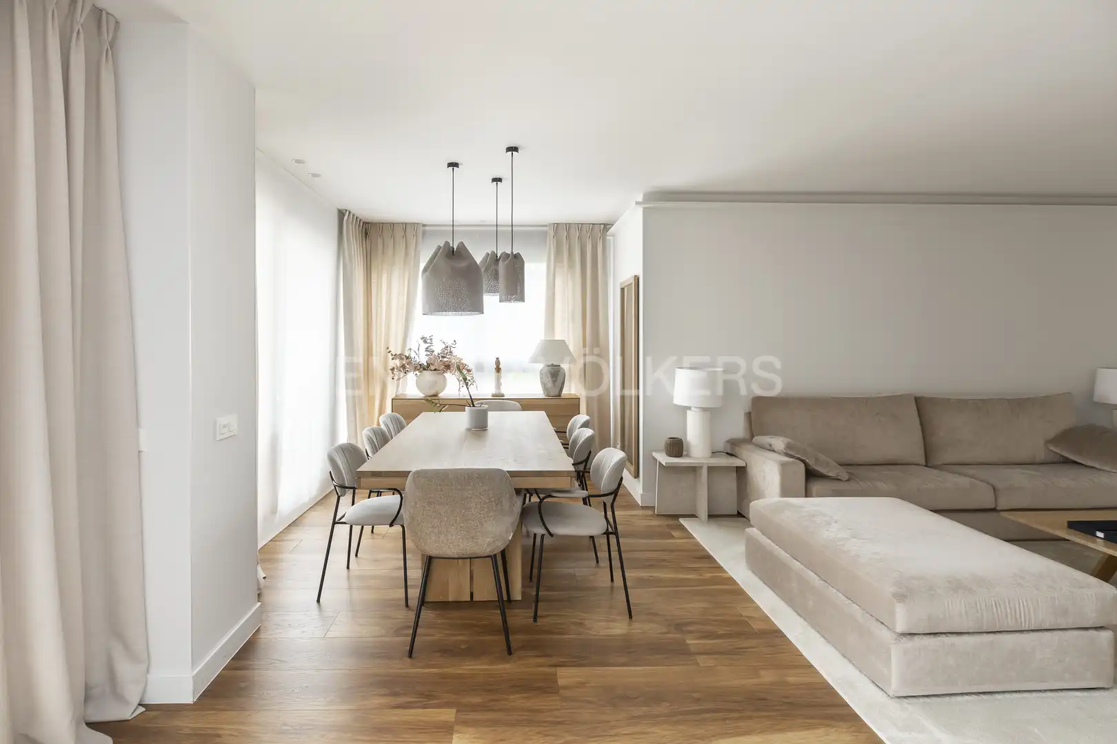 Living room of Flat for rent in La Moraleja  with Air Conditioner, Heating and Private garden
