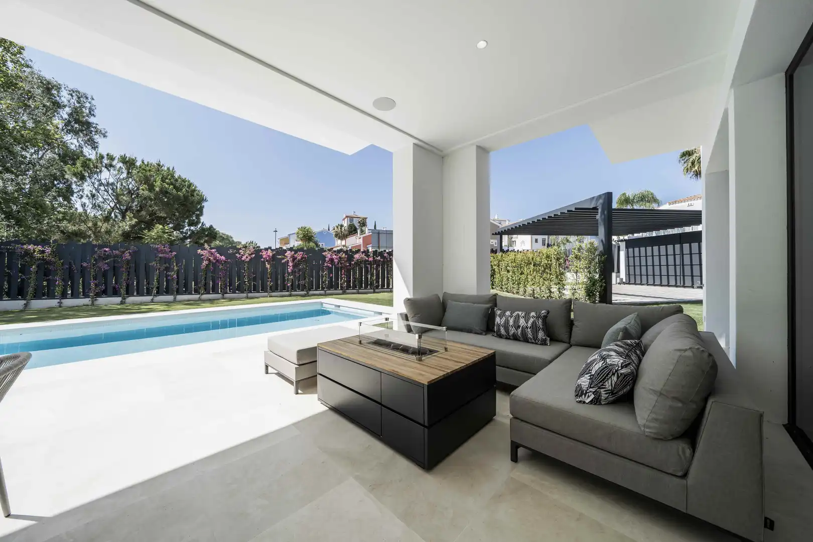 Chalet con terraza en venta en Calle del Priorato 1, imagen 3