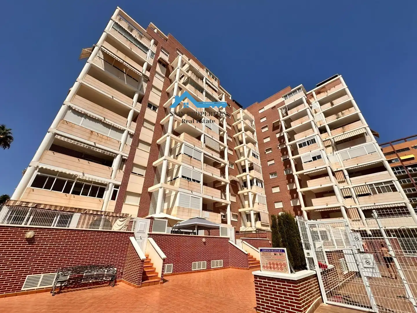 Bajo con piscina en venta en La Cala de Villajoyosa