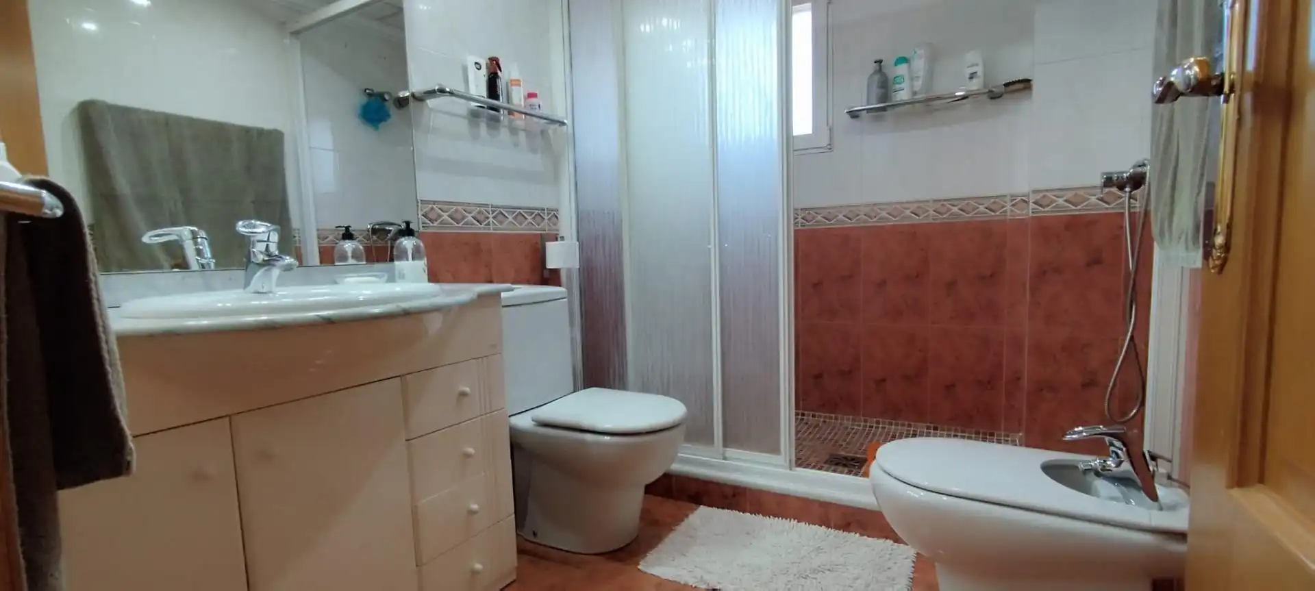 Bathroom of Houses for sale in Elche / Elx  with Air Conditioner, Private garden and Terrace