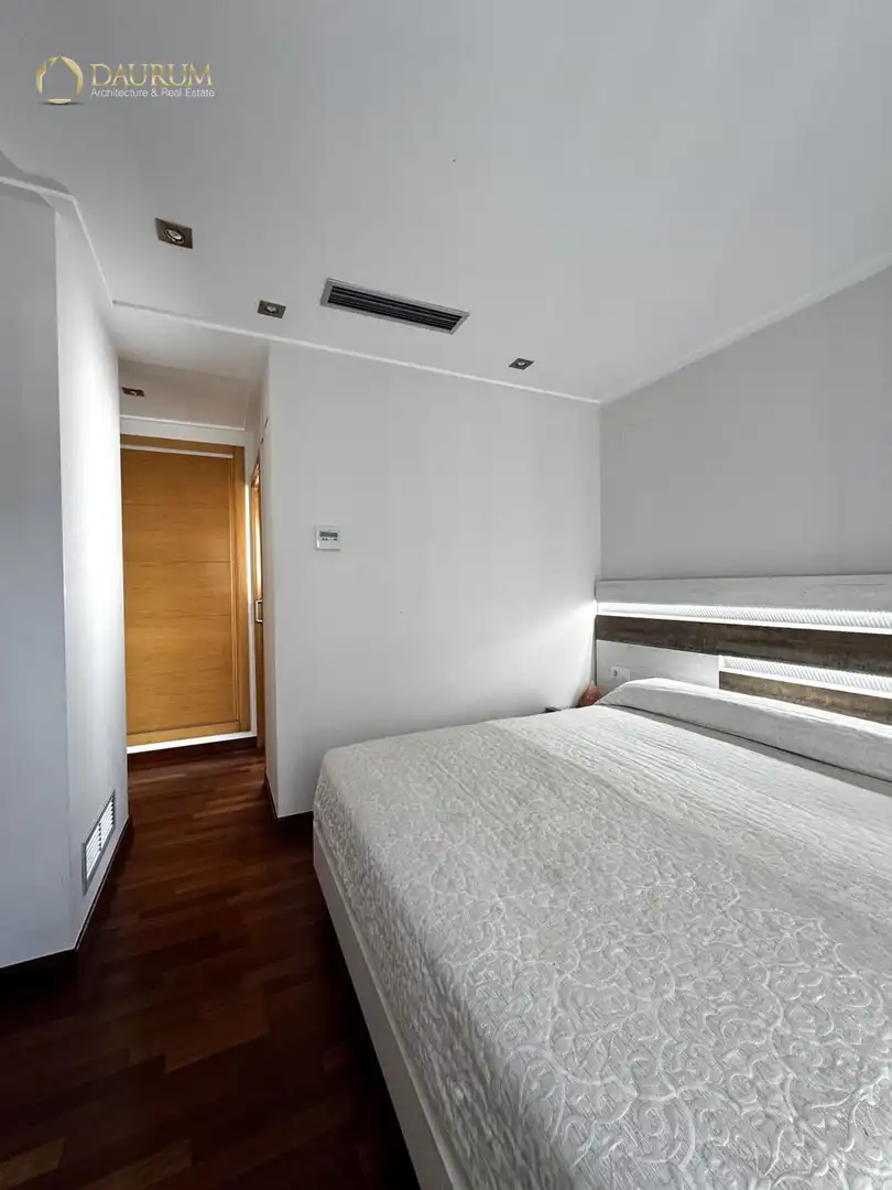 Detached house with pool for sale in CALLE 22, imagen 9