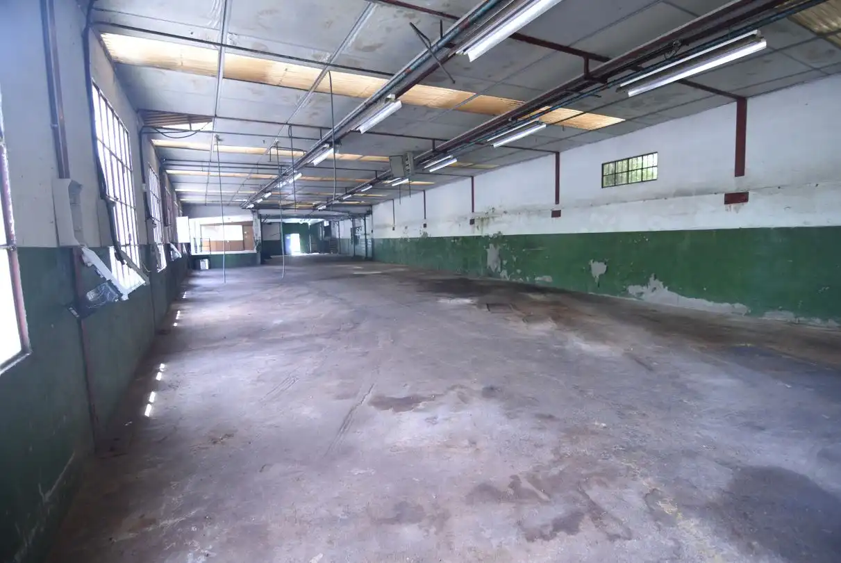 Nave industrial en venta en Soraluze / Plasencia de las Armas