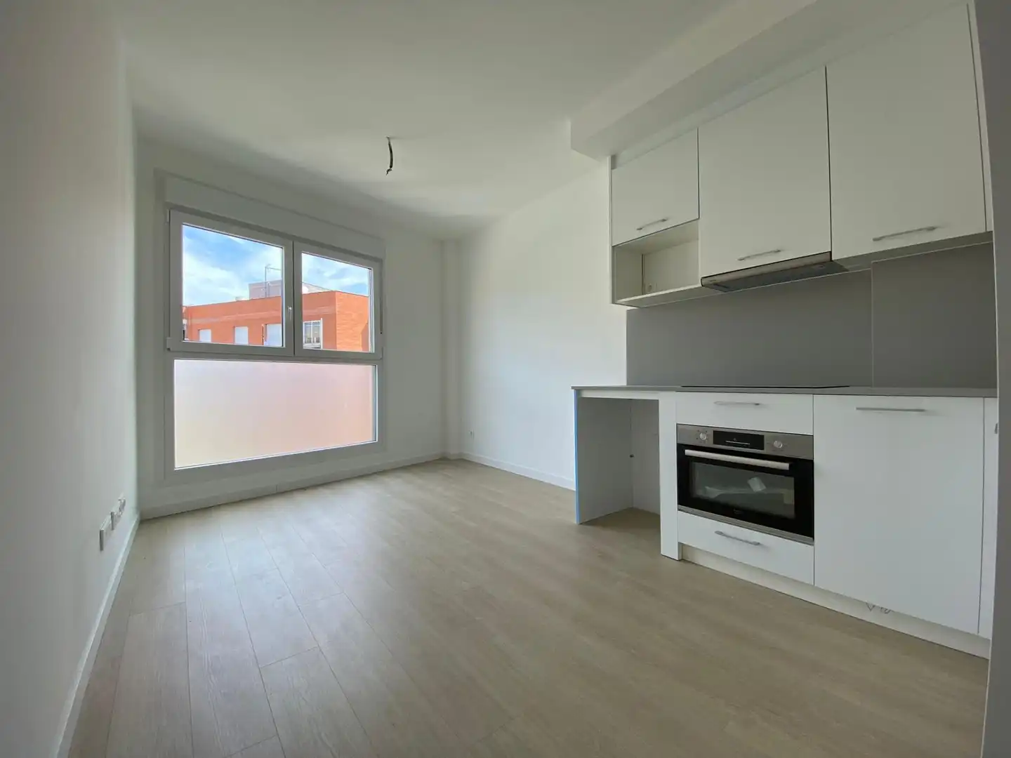 Habitación de Piso en venta en Madrid con Calefacción y Piscina comunitaria