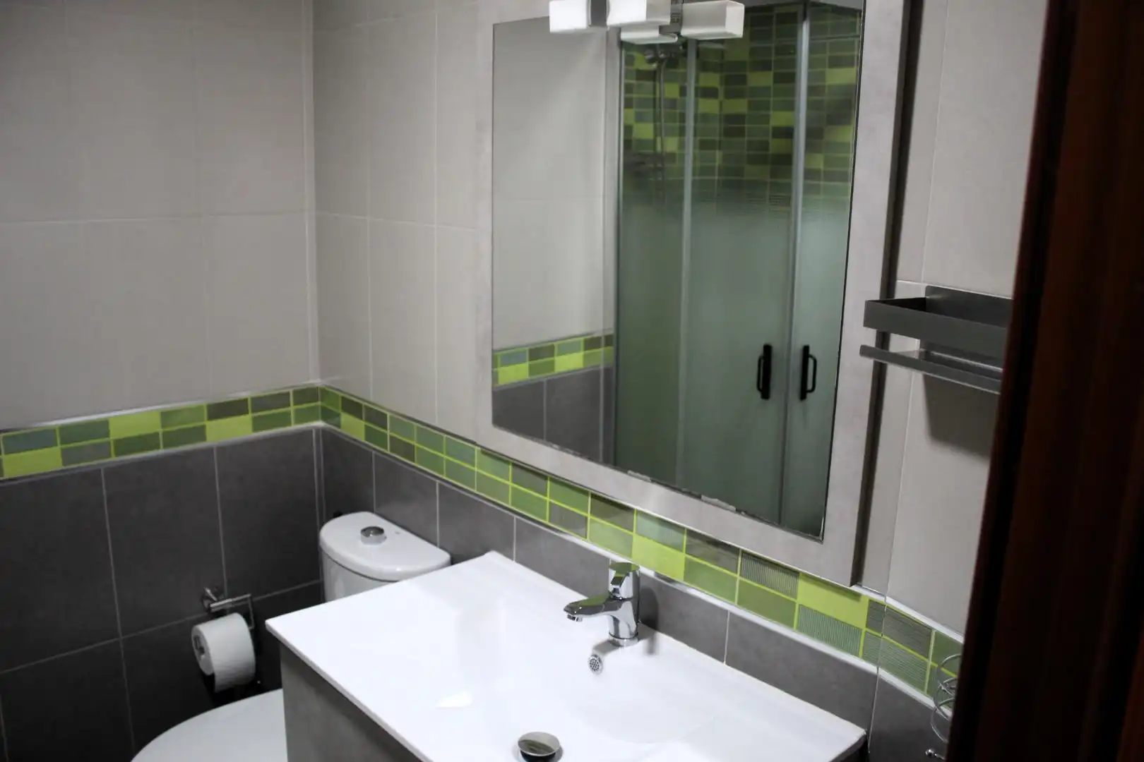 Bany de Pis en venda en Málaga amb Aire condicionat i Calefacció