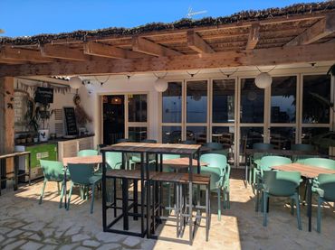 Business premises for transfer in Eucaliptus- Poble Nou del Delta