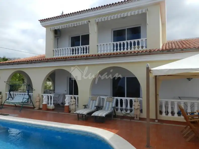 Vista exterior de Casa o xalet en venda en Guía de Isora