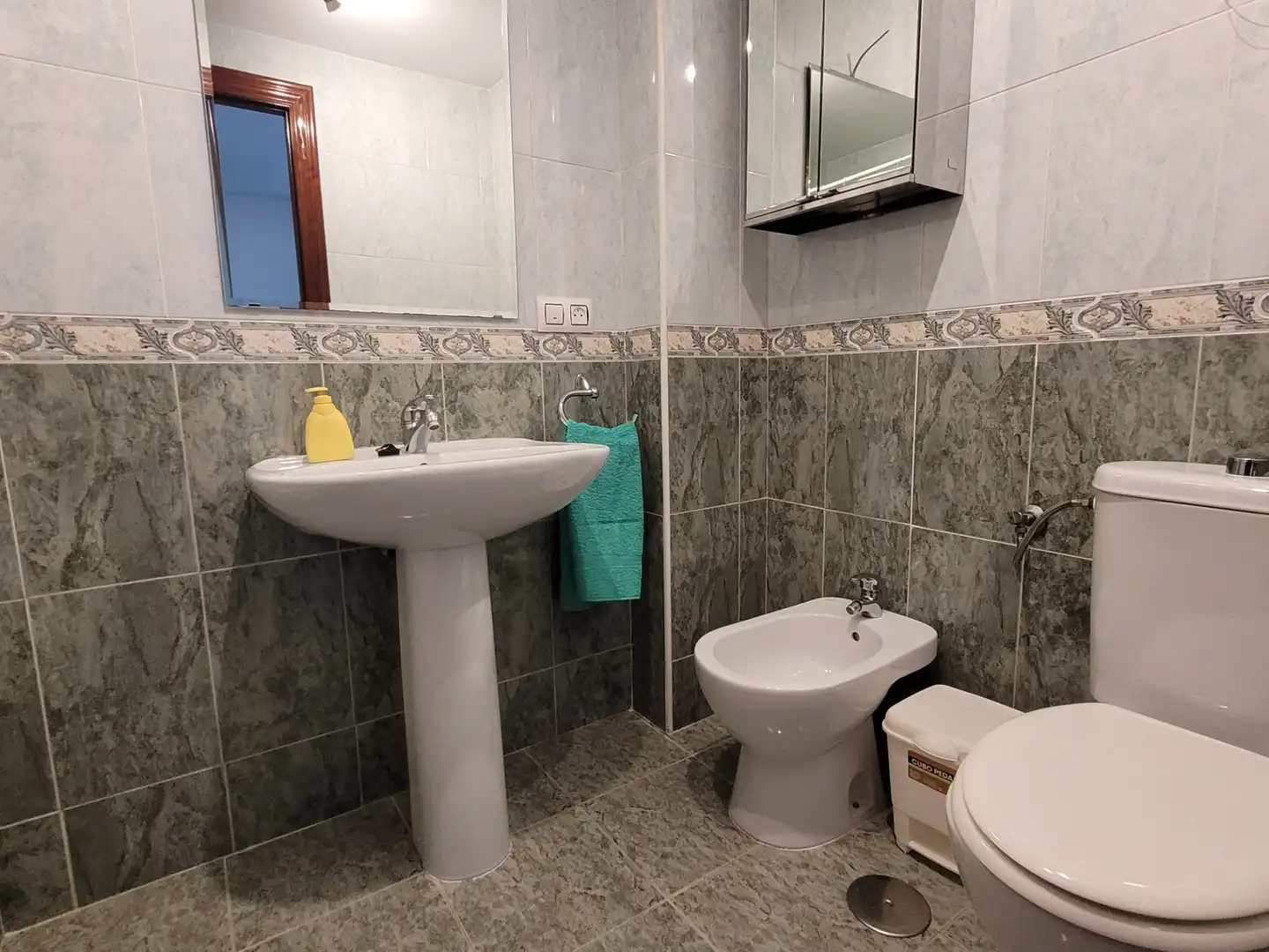 Bathroom of Attic for sale in Maracena  with Air Conditioner, Terrace and Oven