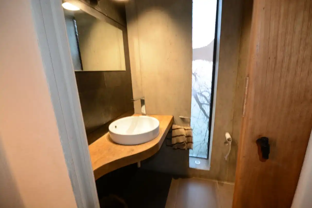 Bany de Casa o xalet en venda en Donostia - San Sebastián  amb Aire condicionat, Calefacció i Jardí privat