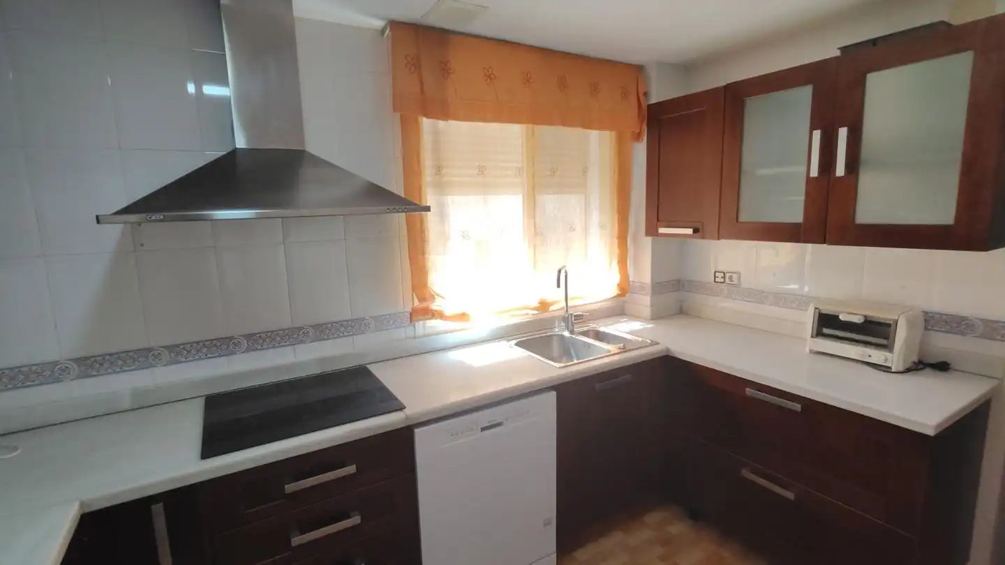 Cocina de Dúplex en venta en Córdoba con Aire acondicionado, Terraza y Trastero