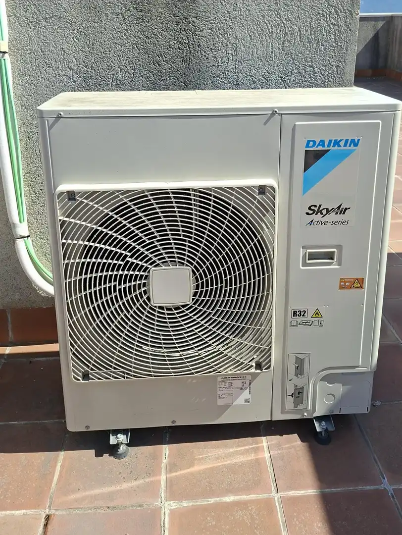 Balcony of Flat for sale in Parets del Vallès  with Air Conditioner and Heating