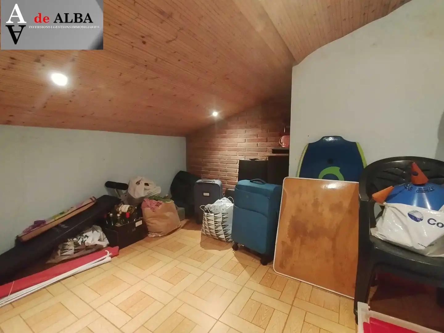 Penthouse with terrace for sale in Carrer Narcís Monturiol, imagen 9