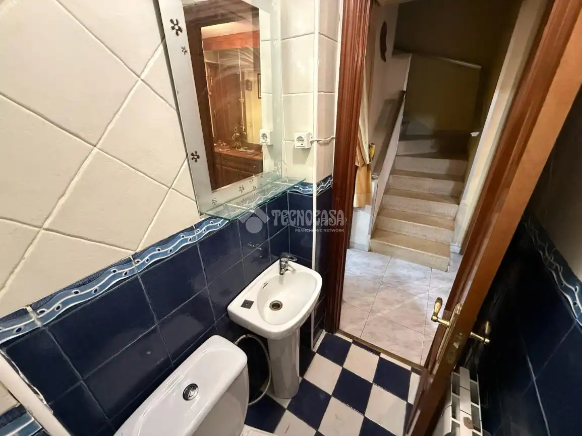 Baño de Piso en venta en Madrid con Aire acondicionado, Calefacción y Terraza
