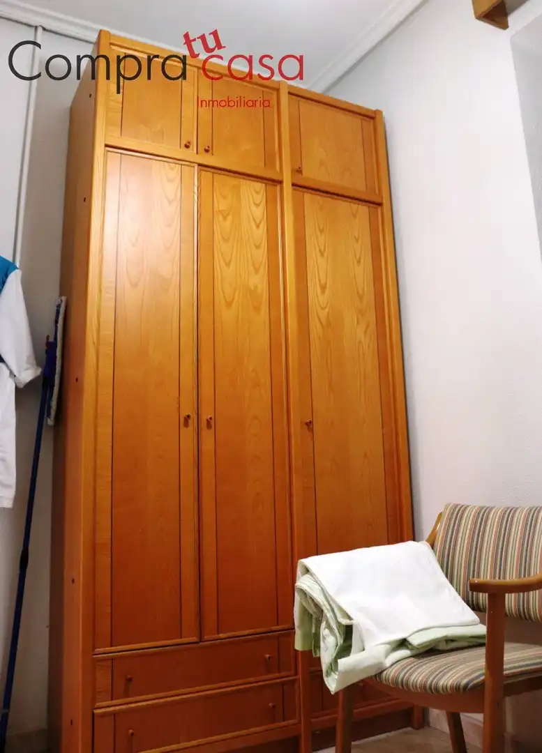 Dormitori de Casa o xalet en venda en Segovia amb Calefacció, Jardí privat i Terrassa