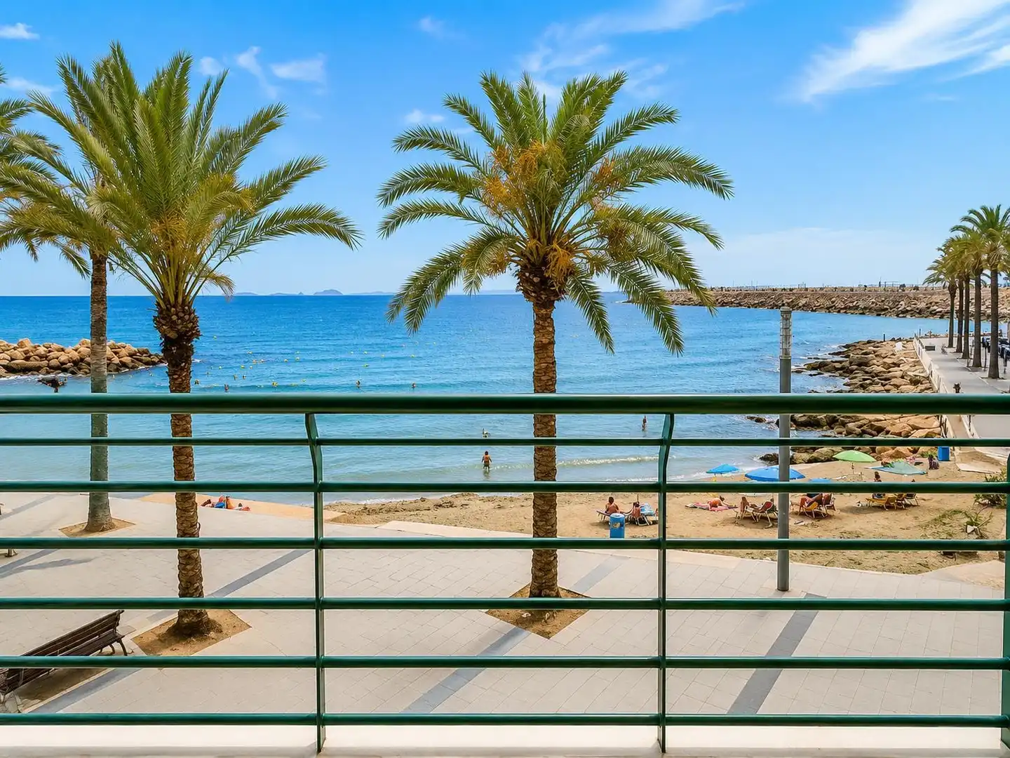 Terraza de Apartamento de alquiler en Torrevieja con Terraza, Amueblado y Lavadora