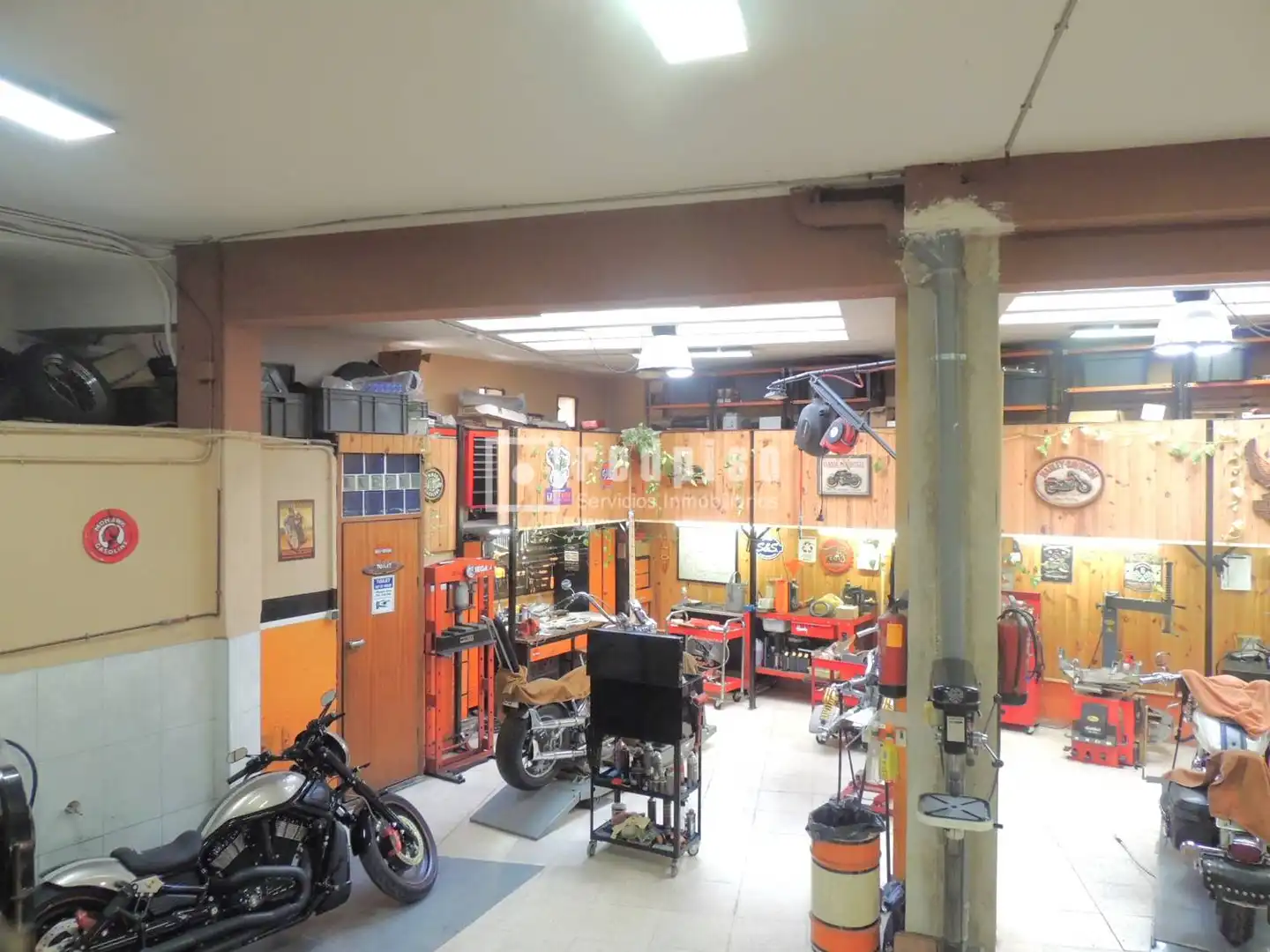 Local en venta en Madrid con Aire acondicionado