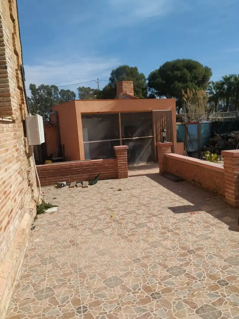 Vista exterior de Finca rústica en venda en La Ràpita amb Aire condicionat, Calefacció i Jardí privat