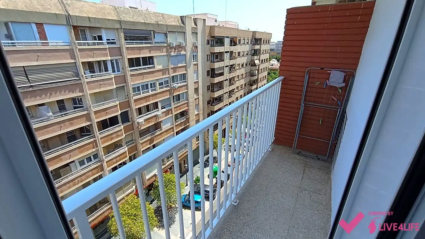Apartament de lloguer a Del Serpis, La Bega Baixa - Plaza Xúquer
