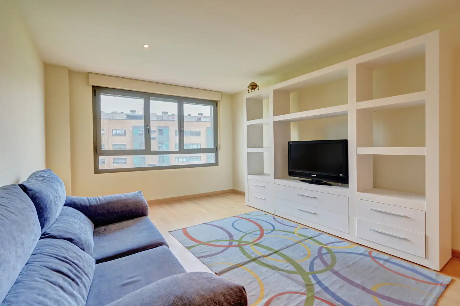 Living room of Flat for sale in  Pamplona / Iruña  with Heating, Private garden and Parquet flooring
