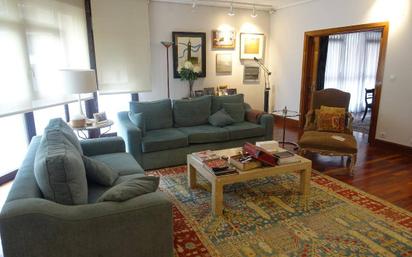 Living room of Flat for sale in Getxo   with Balcony