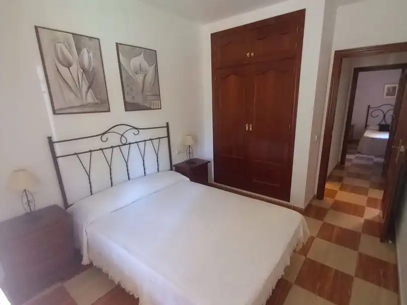 Apartamento con piscina en venta en Paseo Barranco del Moro 3, imagen 3