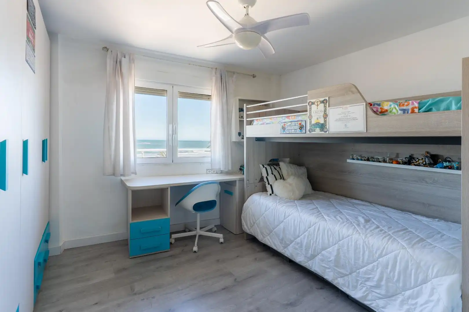 Habitación de Piso en venta en Cullera con Balcón