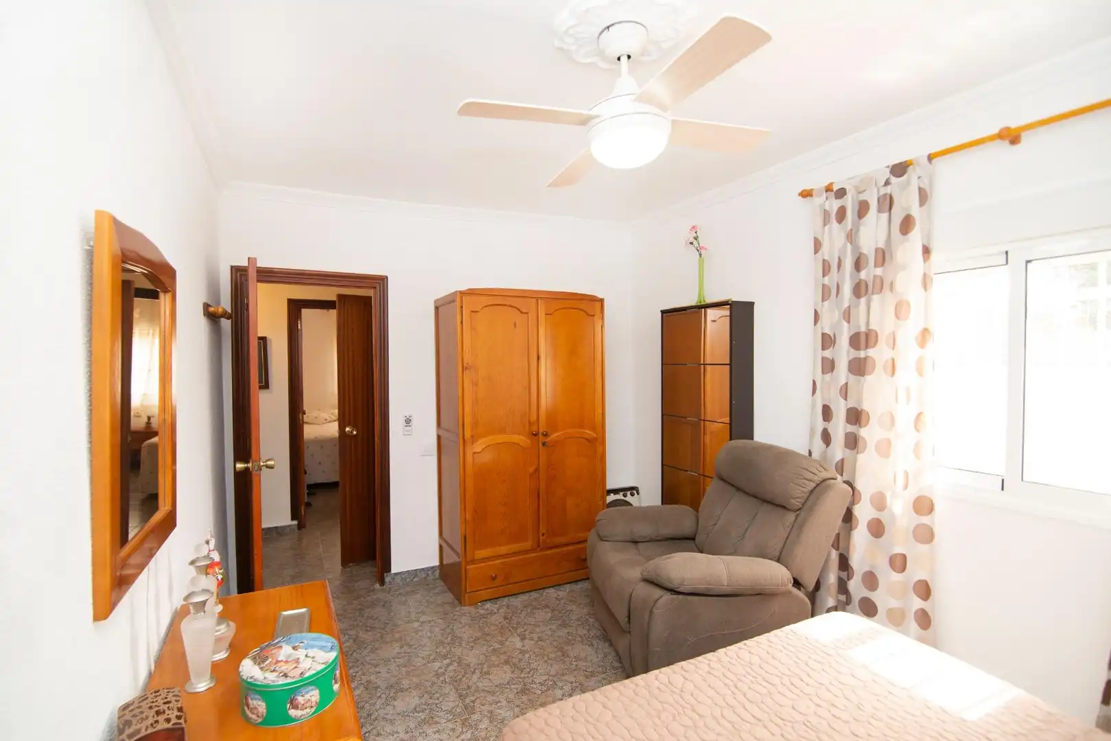 Bedroom of Houses for sale in Chiclana de la Frontera  with Air Conditioner, Private garden and Storage room