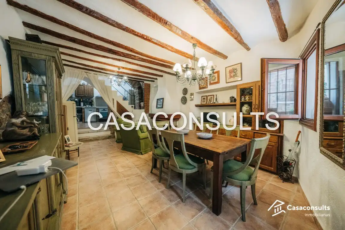 Casa o xalet en venda en Vilafamés amb Calefacció, Terrassa i Moblat