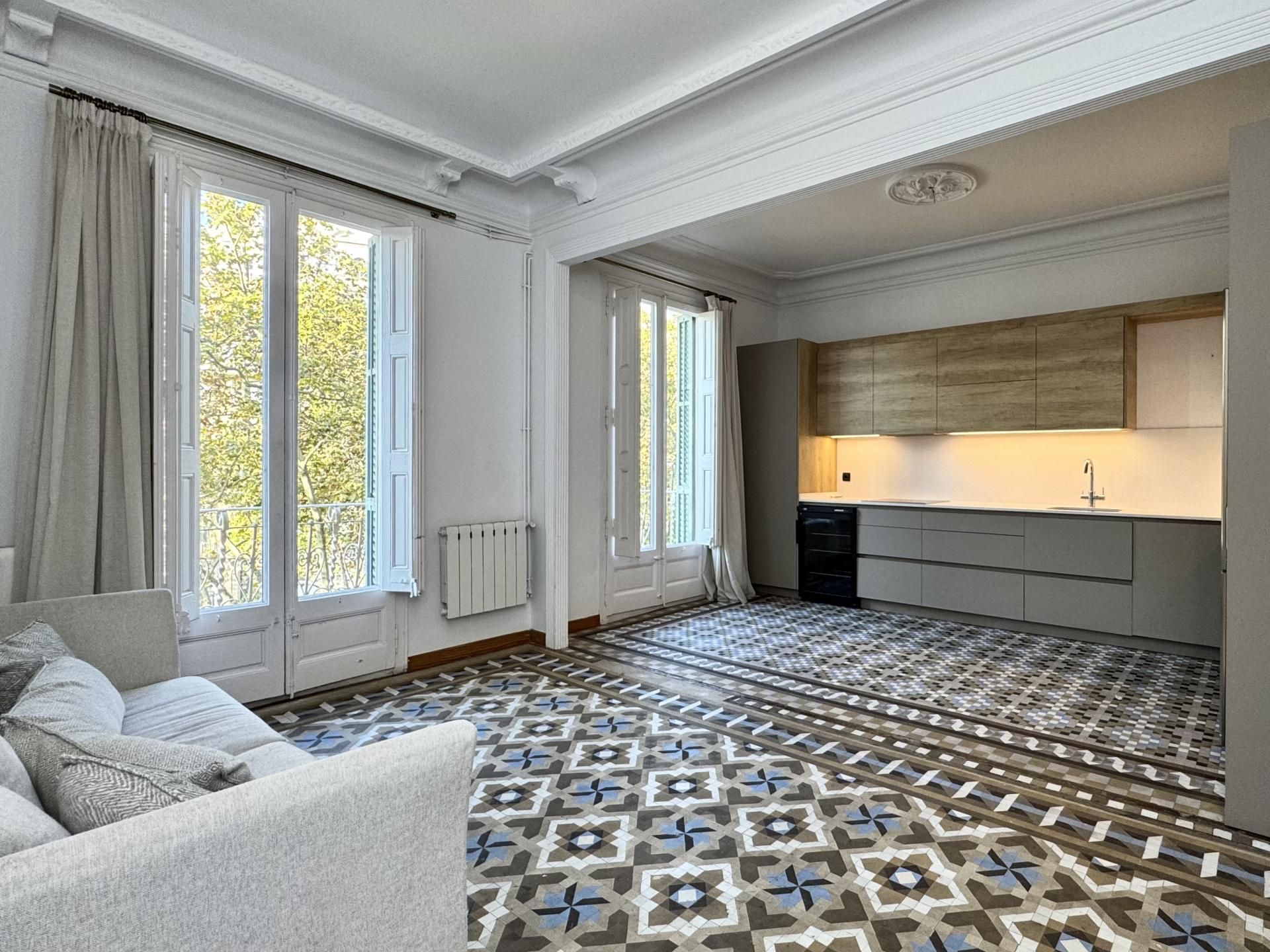 Flat to rent in de Sant Joan, Fort Pienc