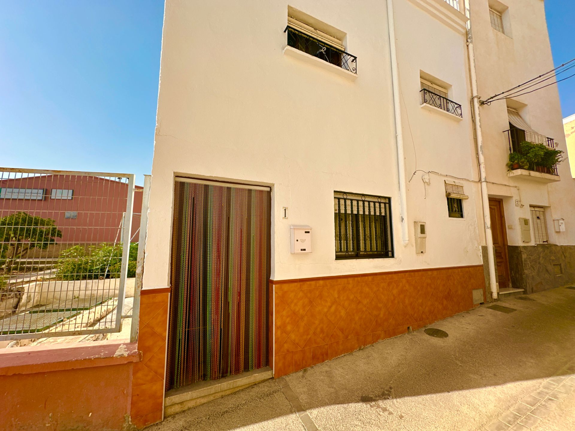 Exterior view of House or chalet for sale in Canjáyar  with Heating, Terrace and Storage room