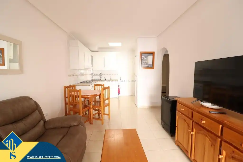 Piso de alquiler en Campoamor