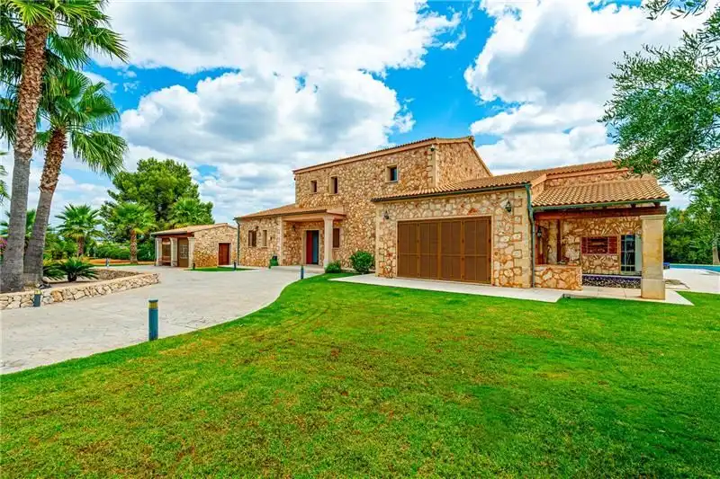 Casa o xalet de lloguer a Santa Eugènia