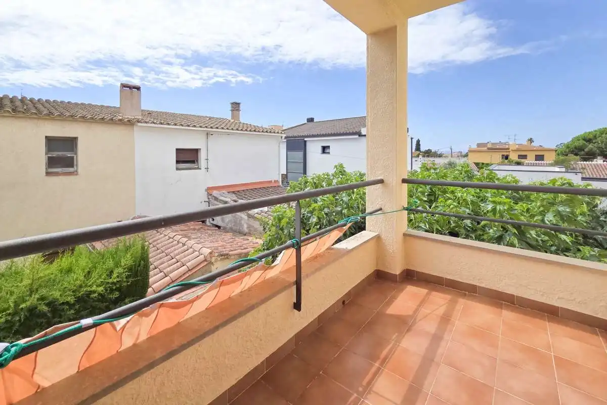 Terrassa de Casa o xalet en venda en Roses amb Jardí privat