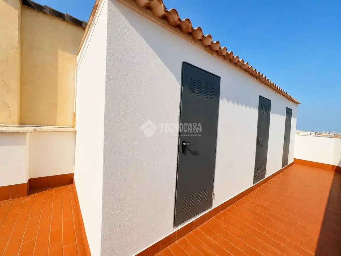 Terraza de Piso en venta en Torrent con Balcón