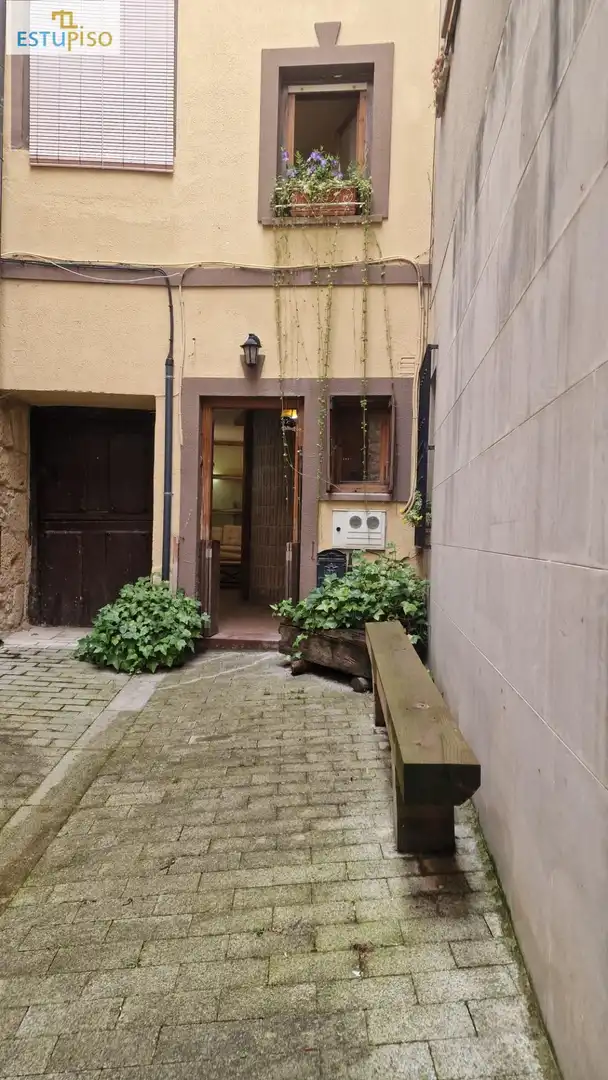 Casa o chalet en venta en Labastida / Bastida con Calefacción, Terraza y Amueblado