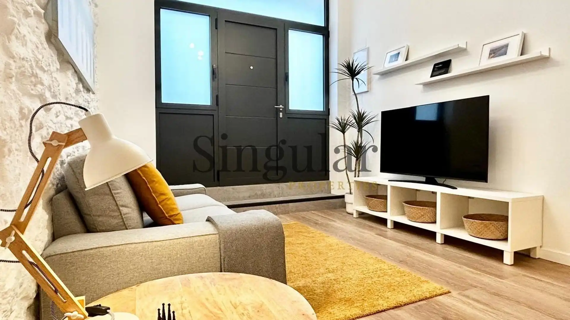 Living room of Flat for sale in  Barcelona Capital