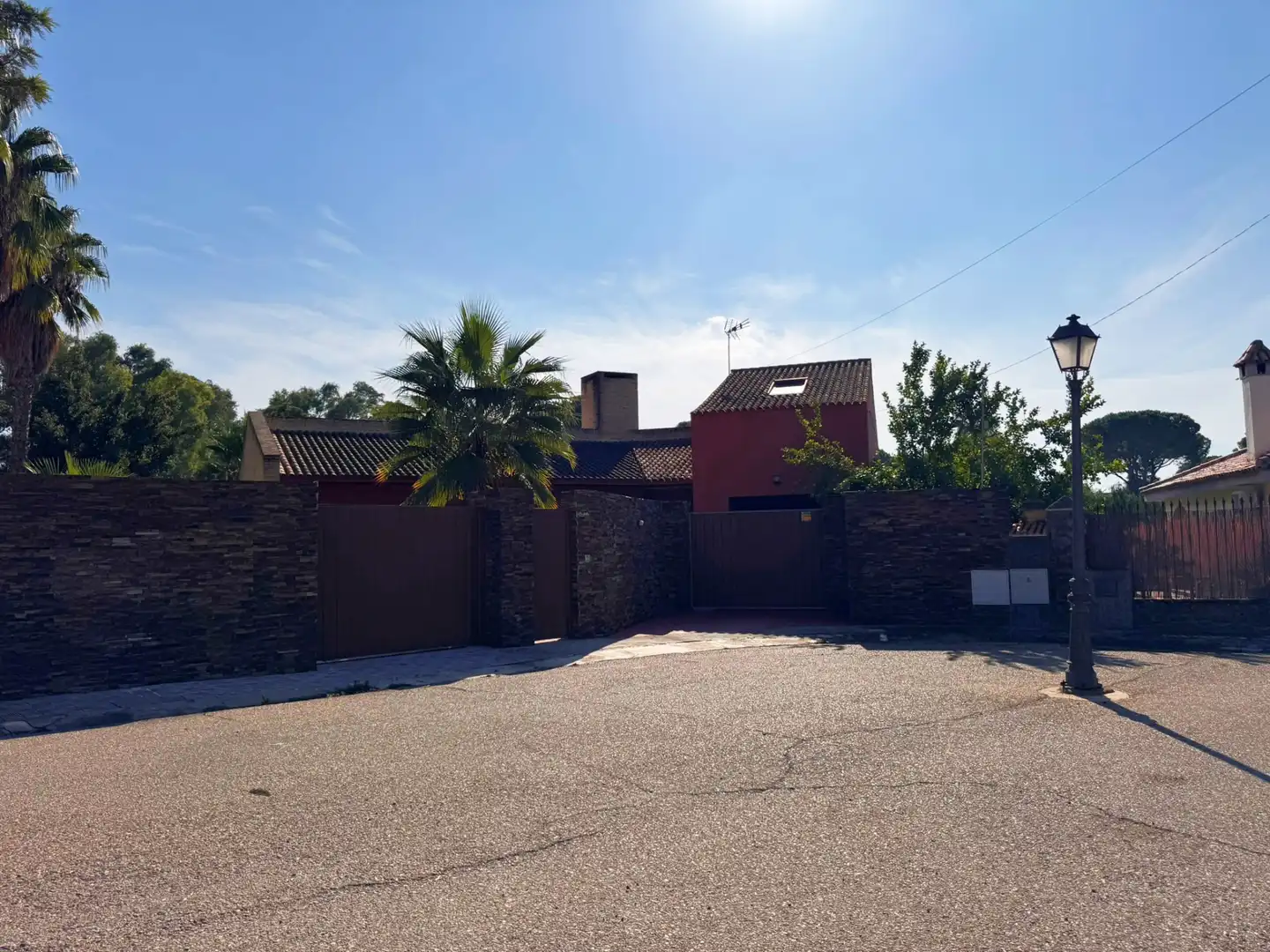 Vista exterior de Casa o chalet en venta en Carmona con Aire acondicionado, Calefacción y Jardín privado