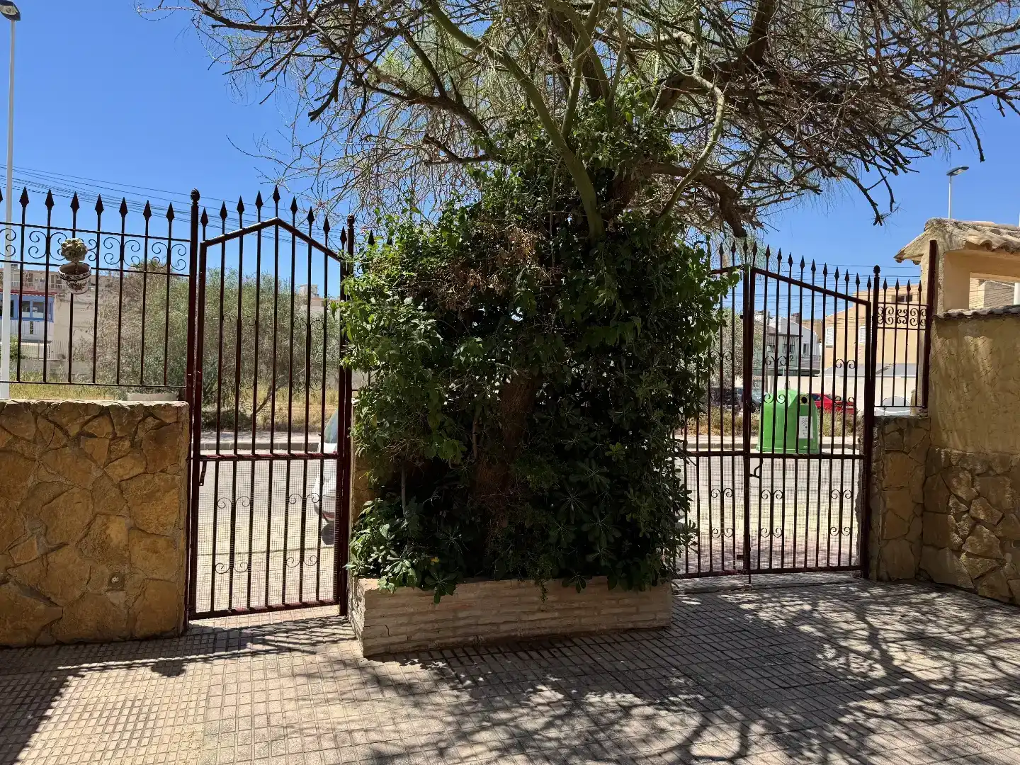Maisonette zur Miete in Calle Via, 206, Bahia