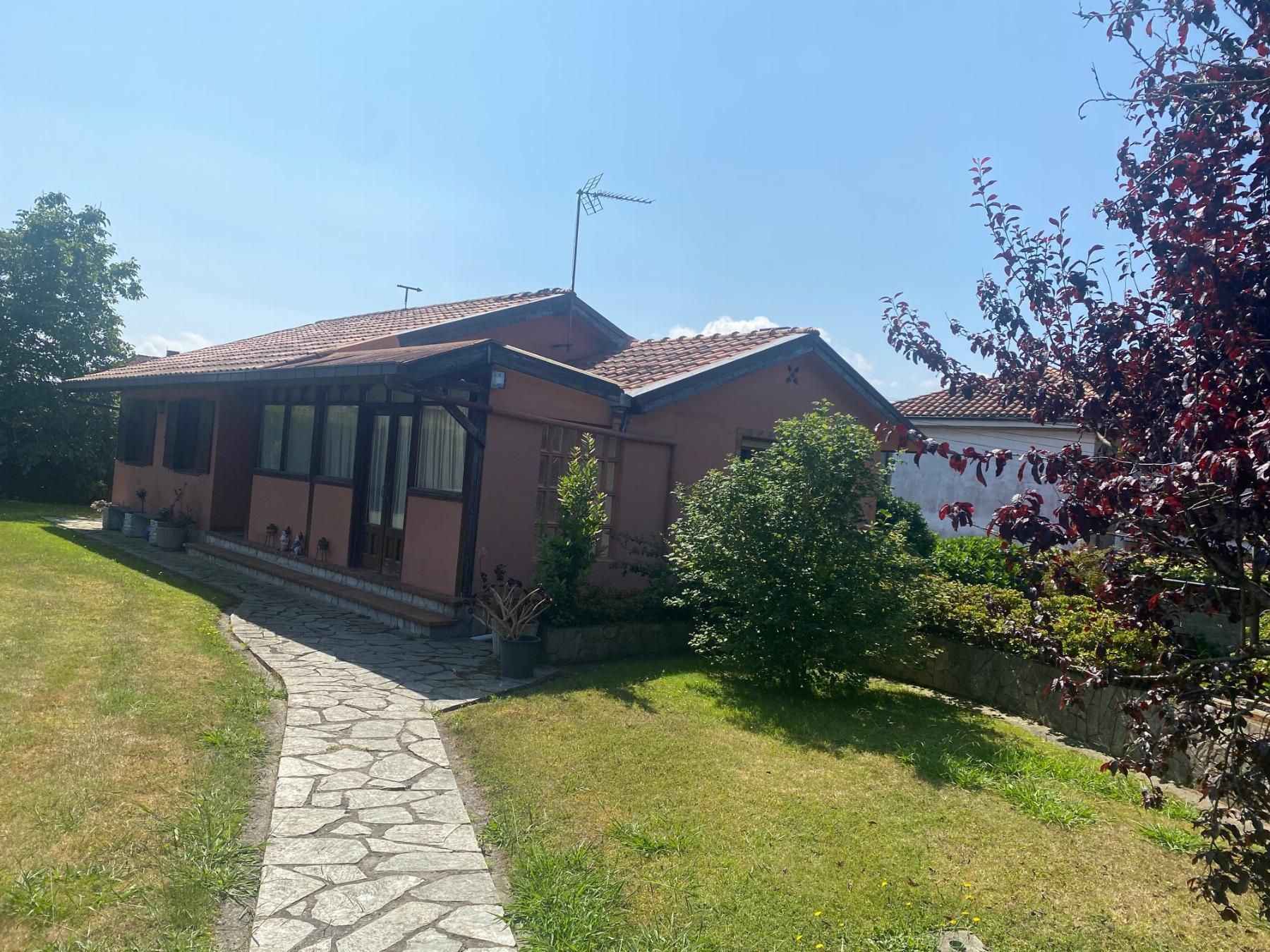 Casa o chalet en venta en   LOS ALAMOS , 61, Somió
