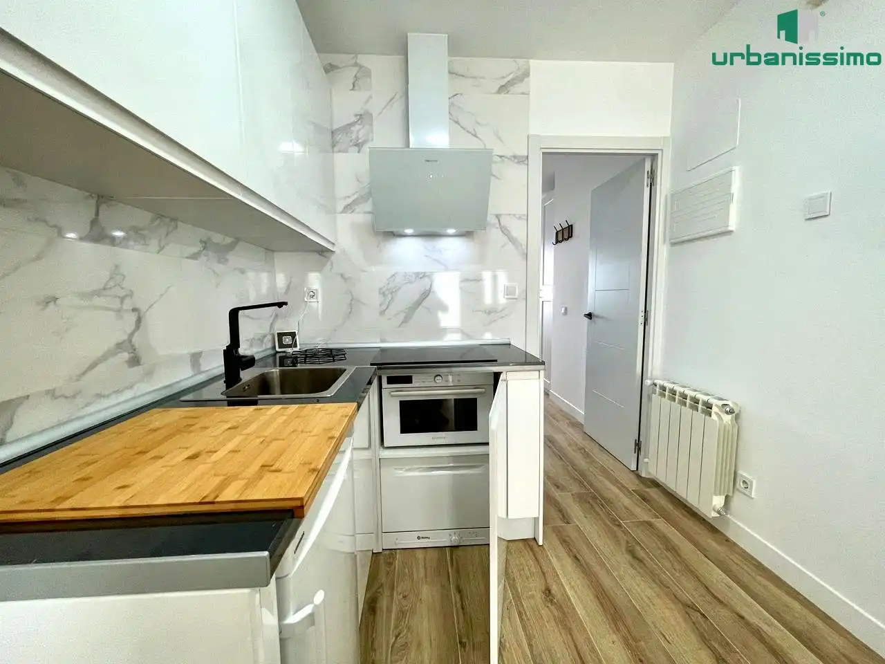 Cocina de Apartamento de alquiler en Madrid con Aire acondicionado, Calefacción y Terraza