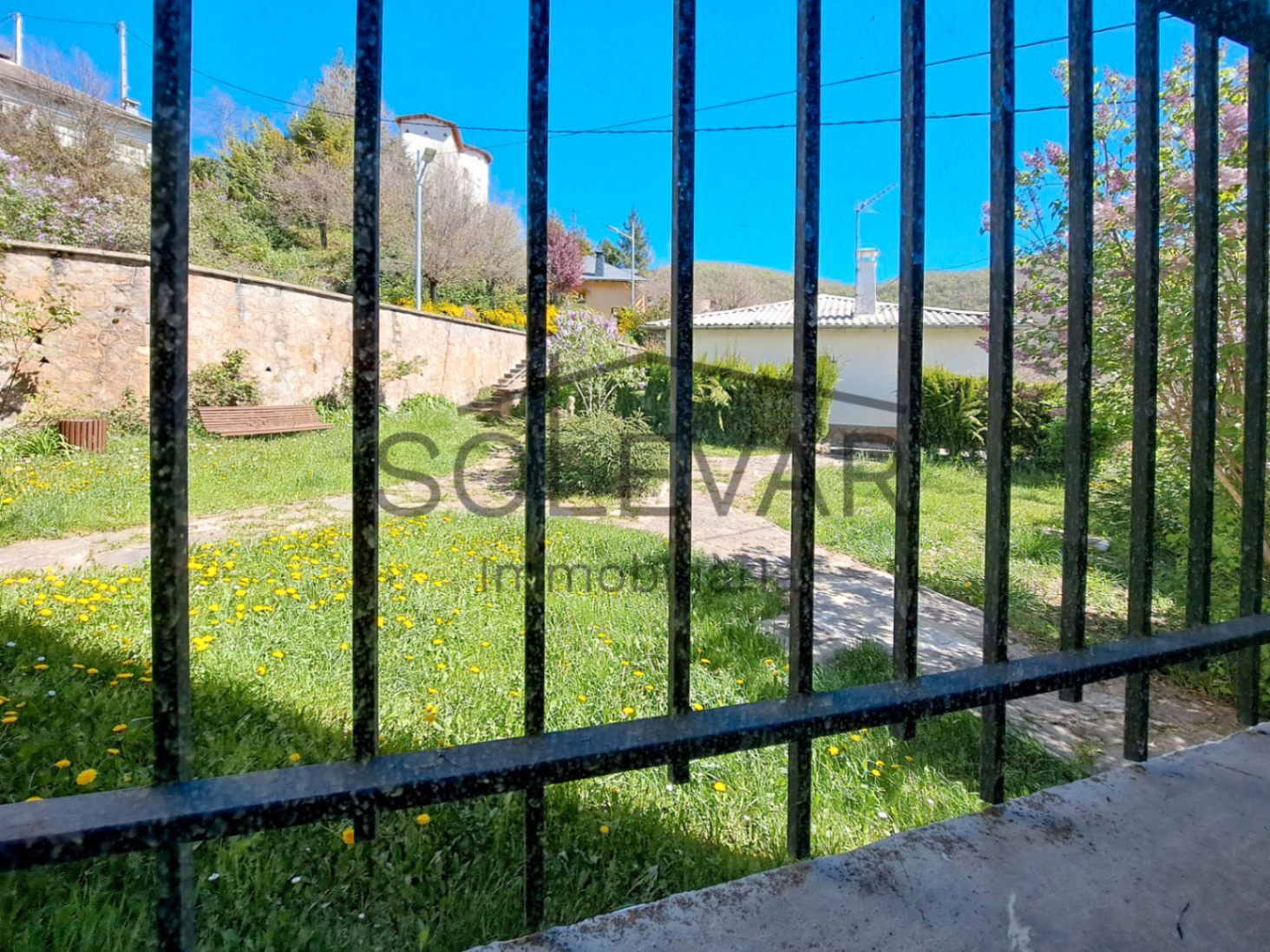 Wohnung zum verkauf in Sarroca de Bellera mit Privatgarten, Abstellraum und Möbliert