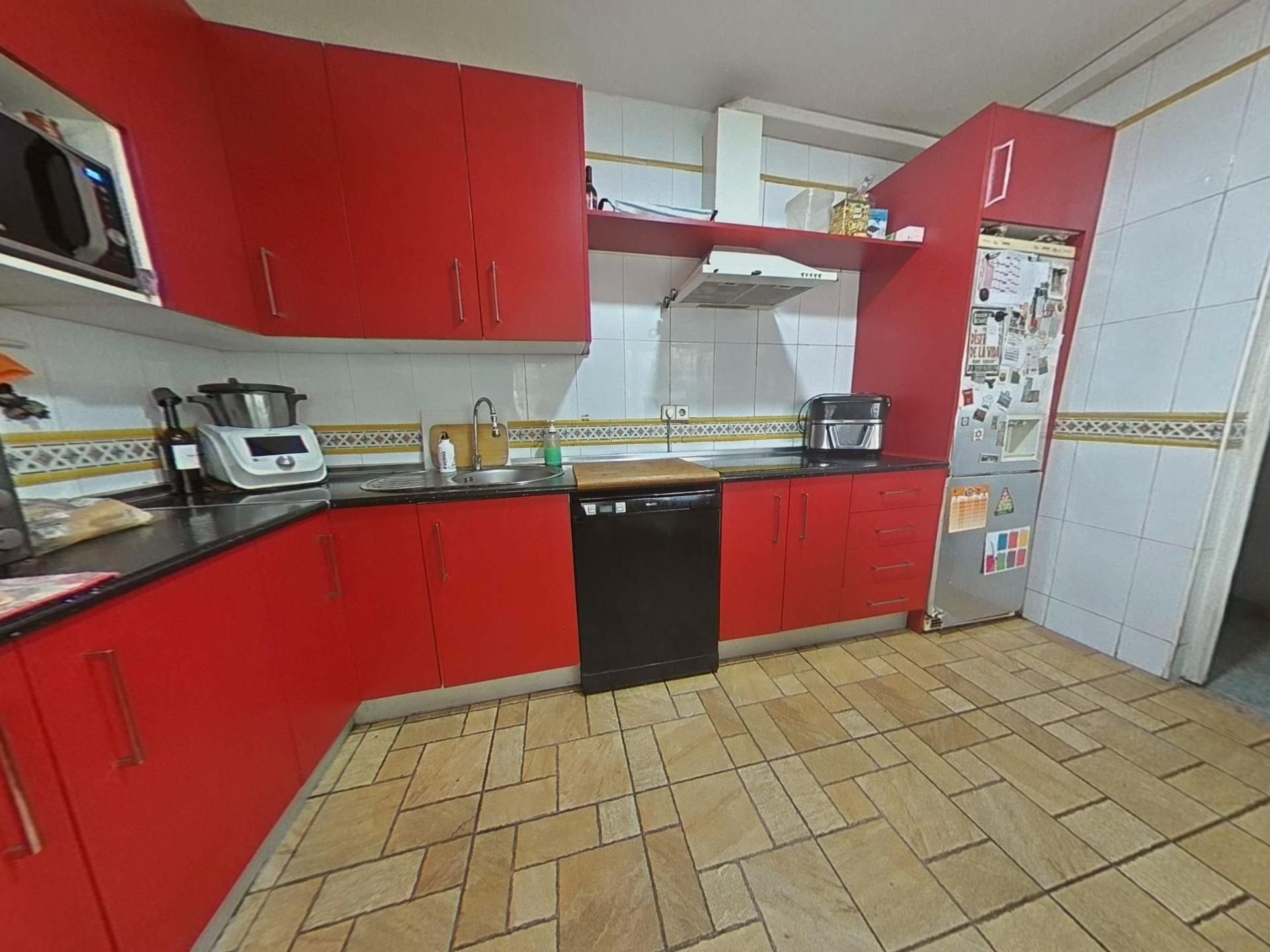 Cuina de Casa o xalet en venda en  Córdoba Capital amb Aire condicionat i Terrassa