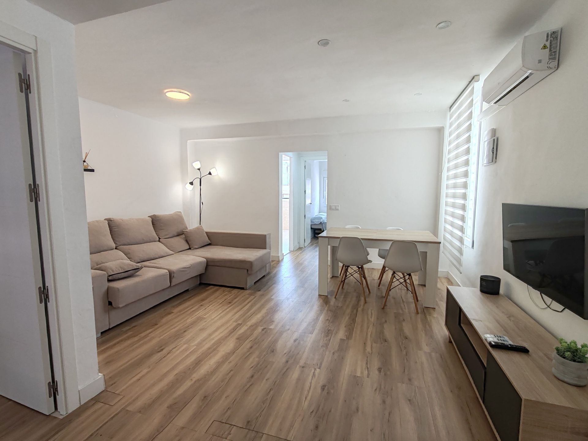 Living room of Flat for sale in Alcoy / Alcoi  with Terrace and Furnished