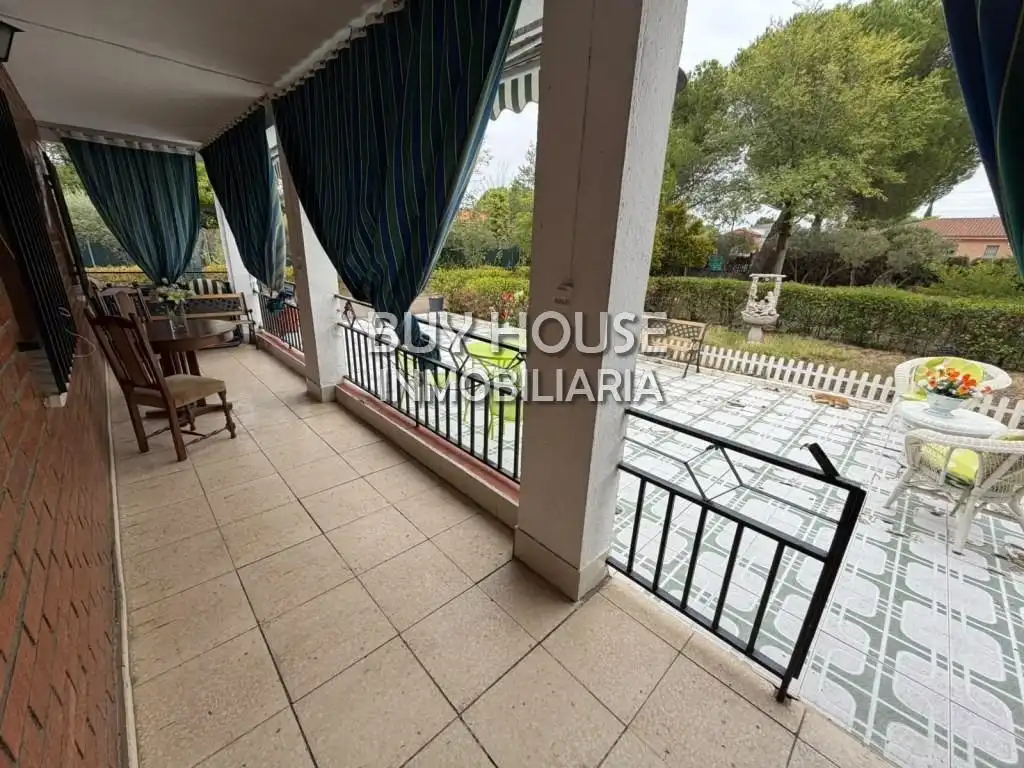 Terrassa de Casa o xalet en venda en Yeles, Toledo