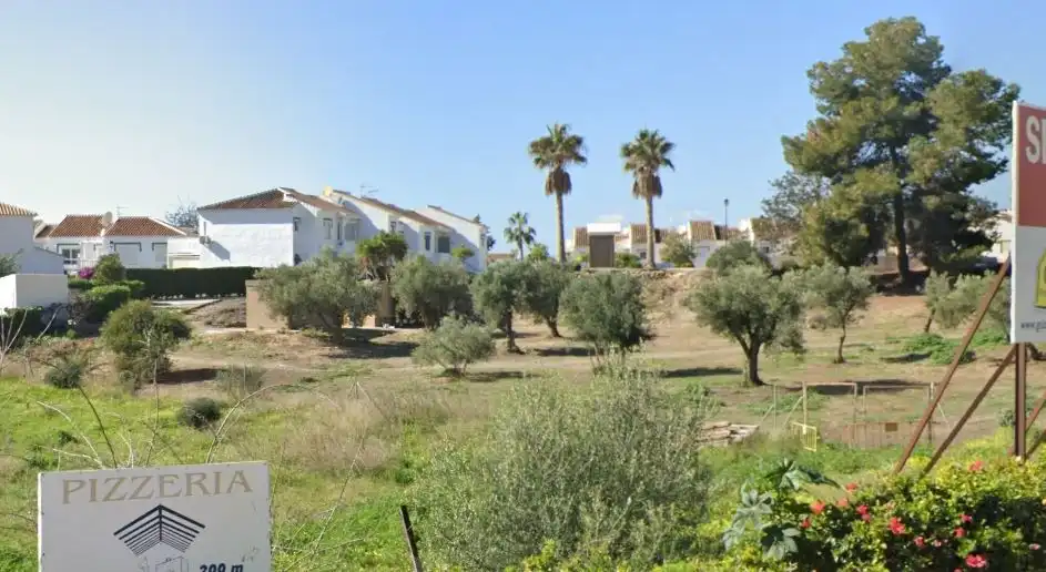 Industrial land for sale in Torrox Park