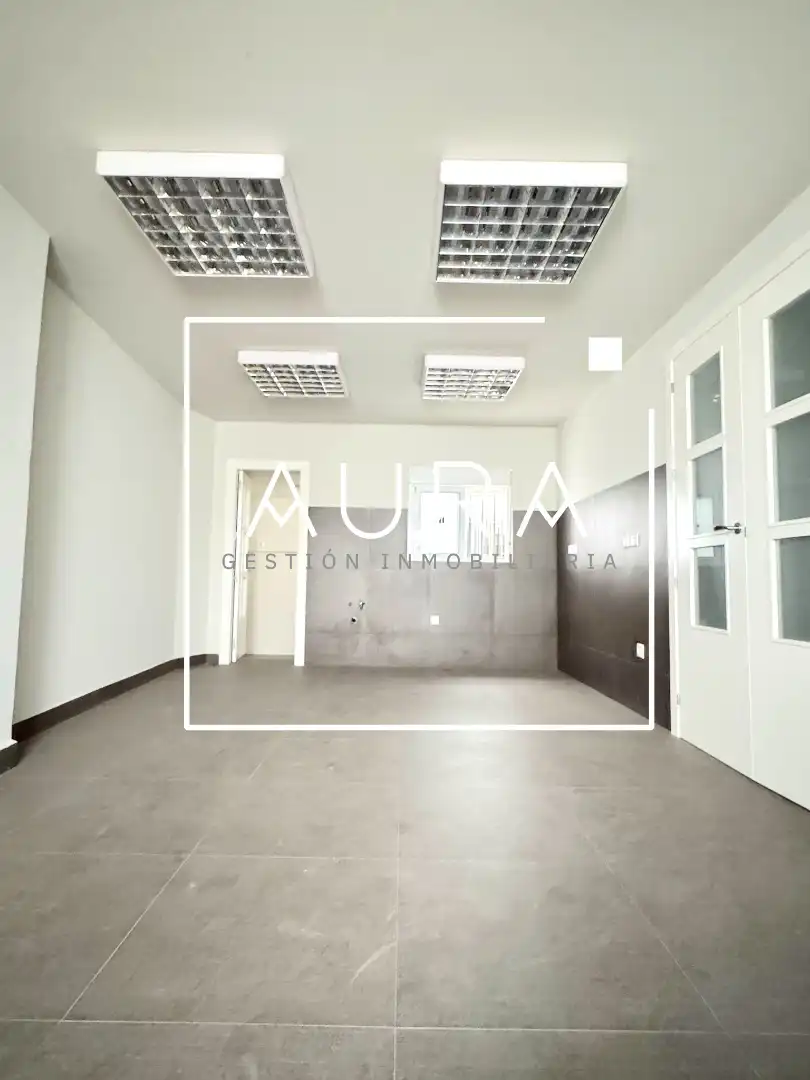 Oficina en venta en Huelva