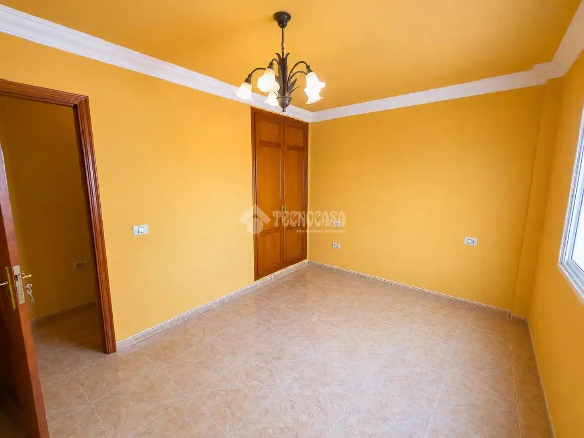 Schlafzimmer von Wohnung zum Verkauf in Garachico mit Abstellraum
