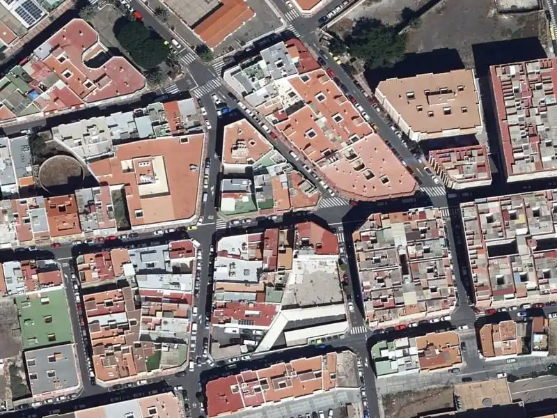 Gewerbefläche zum Verkauf in Calle Alferez Quintana Suarez