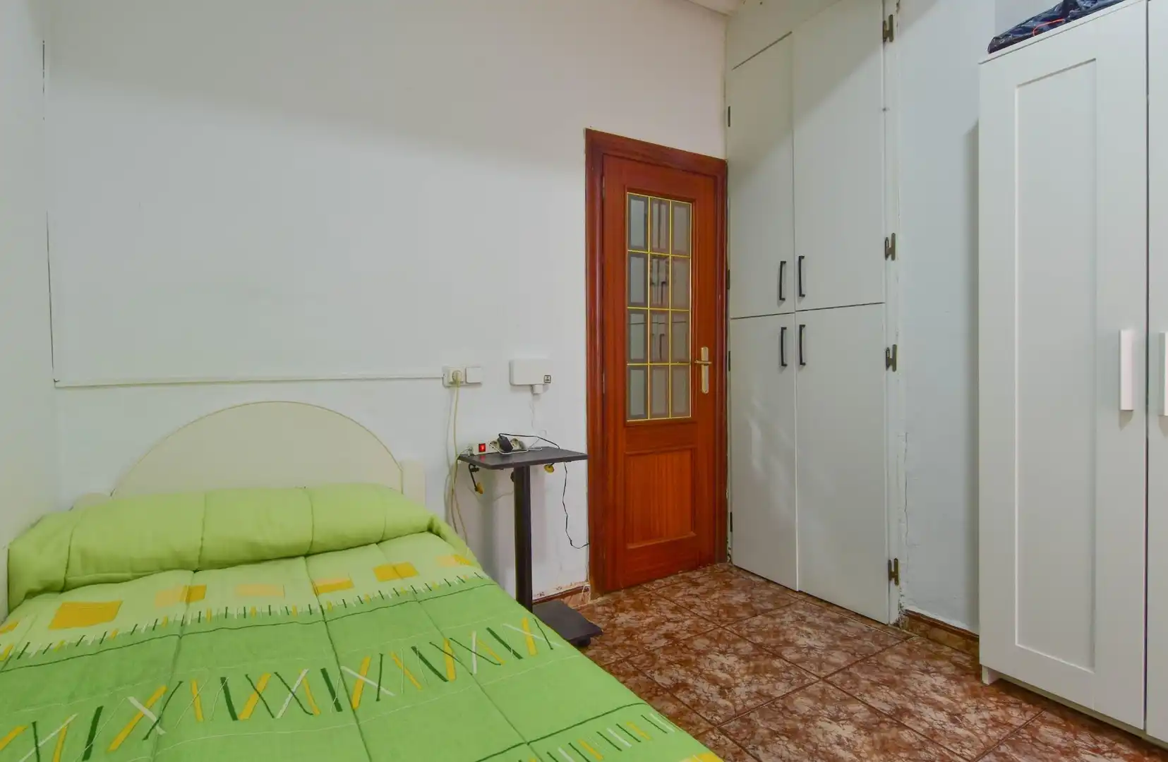 Bedroom of Flat for sale in Valencia  with Air Conditioner and Terrace